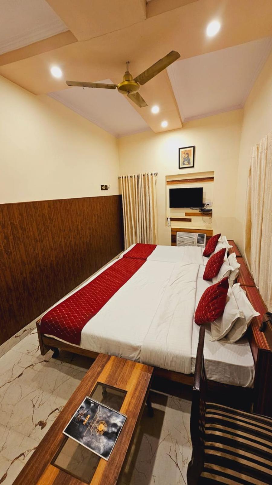 Hotel Bhagyashree 3*