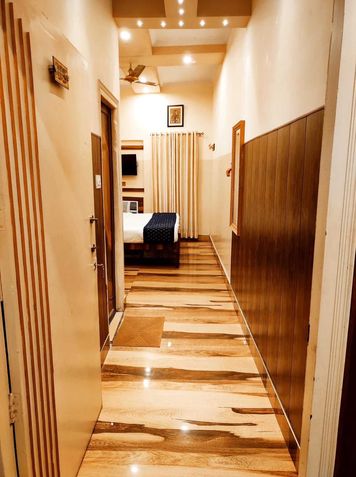Bhagyashree Hotel